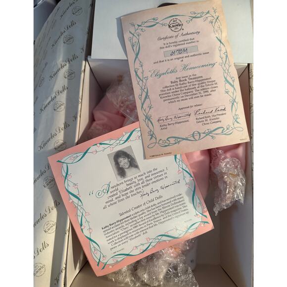 NRFB Ashton Drake Elizabeth's Homecoming Porcelain Doll by Kathy Hippensteel - Picture 6 of 12